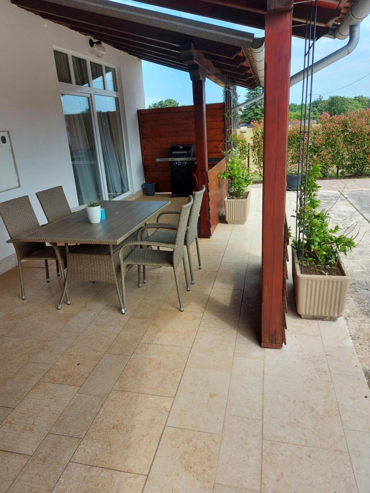 Guest House Flora Pazin Phòng bức ảnh